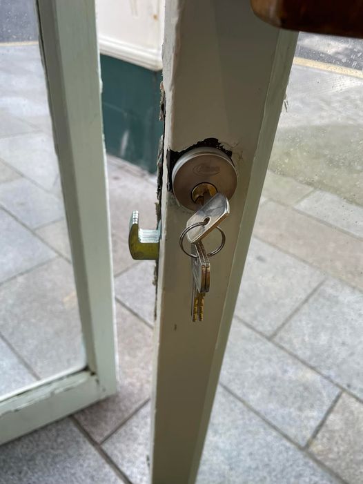prolock locksmith - new screw cylinder fitted
