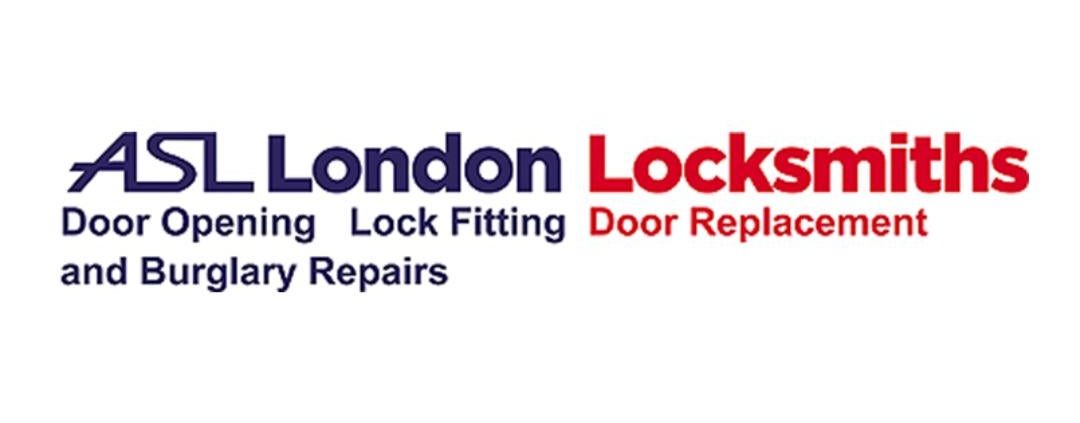 Which is More Expensive for a Locksmith Or Window Repair